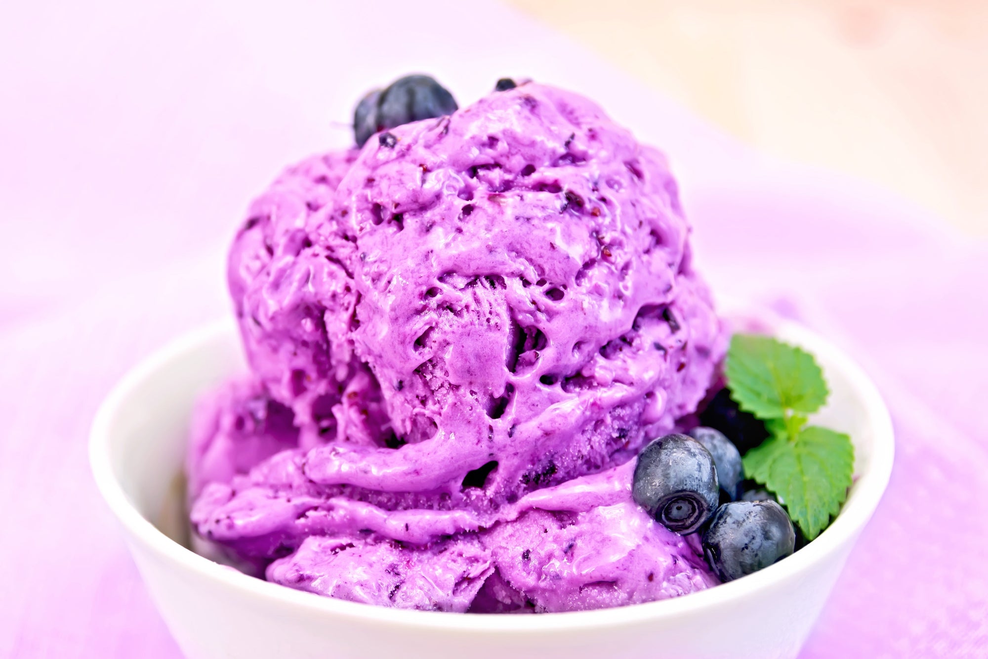 Blaubeer-Eiscreme